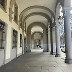 The Heritage - Grand In Historic Lägenhet *