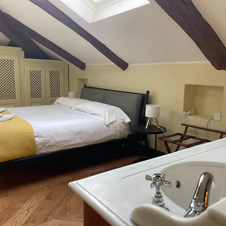 The Heritage - Grand In Historic Appartement Turin