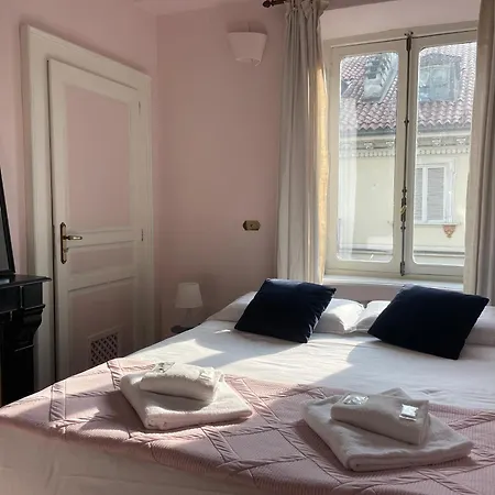 Apartment The Heritage - Grand In Historic Turin