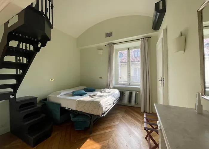 The Heritage - Grand In Historic Appartamento *